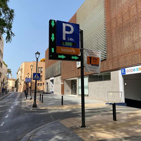 Apartamento Con Parking Gratis En El Centro, 2 Dormitorios Almería Extérieur photo