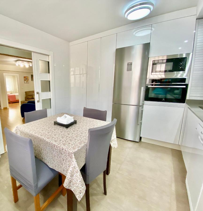 Apartamento Con Parking Gratis En El Centro, 2 Dormitorios Almería Extérieur photo